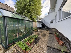 GREENHOUSE- click for photo gallery